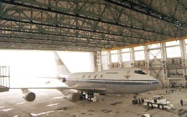 格尔木机库网架工程